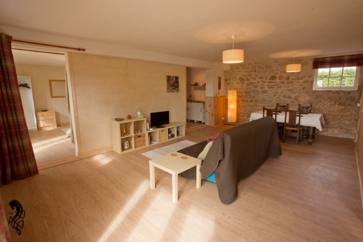 Livingroom / Dining room view,